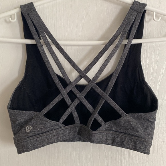 Lululemon sports bra. - Picture 2 of 4